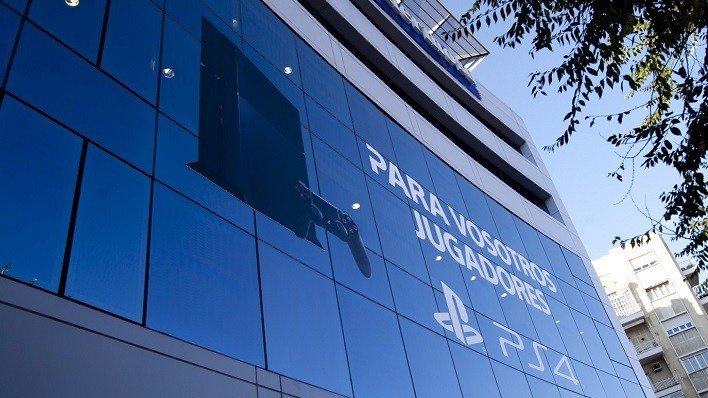 Fachada_PlayStation